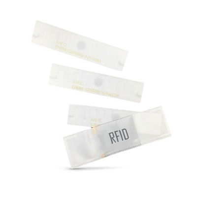 βιομηχανική RFID πλυντηρίων 70*15mm RFID υφαντική ετικέττα 200 ετικεττών Washable χρόνοι