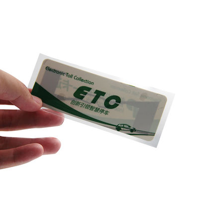 Ντυμένη εγγράφου RFID UHF αυτοκόλλητη ετικέττα Monza M4QT ανεμοφρακτών ετικεττών UHF