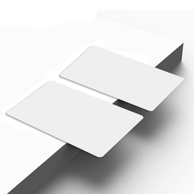 Άσπρη παθητική RFID RFID UHF κάρτα 860-960MHz ISO/IEC 18000-6C καρτών